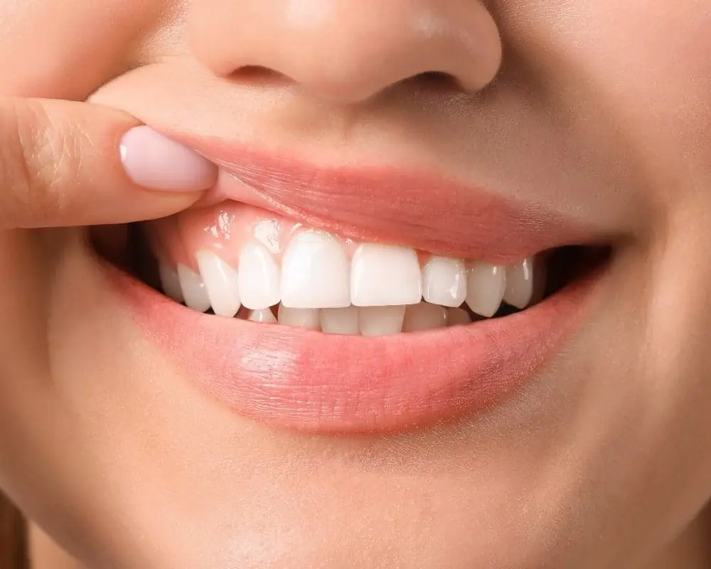 Improves Gum Health