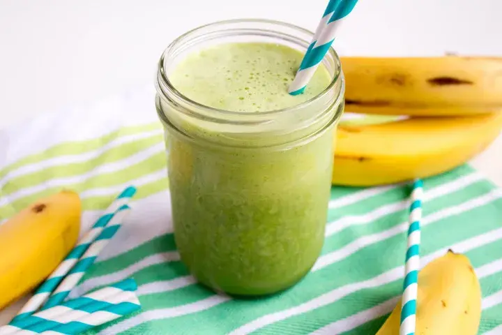 15 Best Things to Eat After Wisdom Teeth Removal 8 Banana Spinach Protein Smoothie
