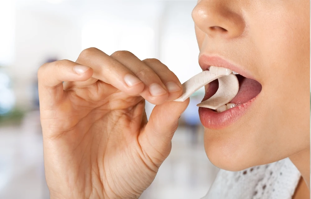 Why Does My Jaw Keep Locking? 12 Causes & Fixes 12 Excessive Chewing Gum Tough Foods Habits