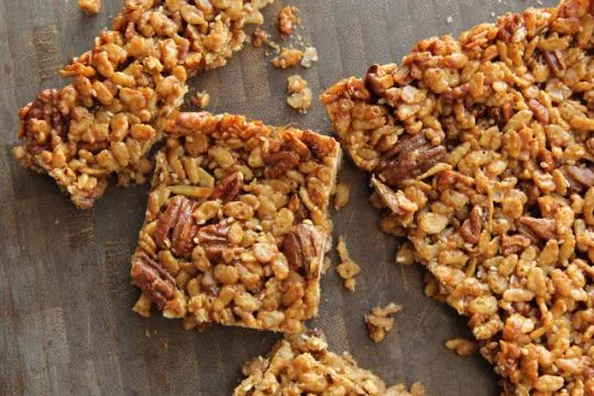 What if I can't get food out of extraction site: 10 Fixes 9 Avoid Foods That Easily Get Trapped